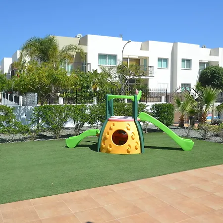 Kapparis Luxury